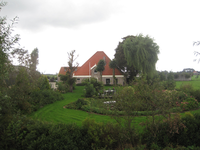 WAT120003480 Boerderij aan de Hofweg nummer 9.