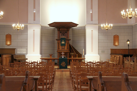 WAT120003808 Midden in de Hoogstraat op nummer 18 staat de Evangelisch Lutherse Kerk, die is gebouwd. Het gebouw uit ...