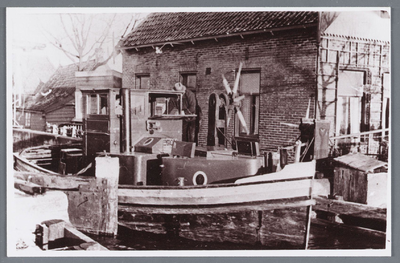 WAT002002034 Sleepboot 'Eendracht 9' van Papierfabriek Van Gelder.Bartelsluis.