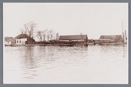 WAT002002203 Zaanlandse Scheepsbouw Mij. te Wormer, Veerdijk 29-30, In 1925 werd in Wormer een tweede werflangs de Zaan ...