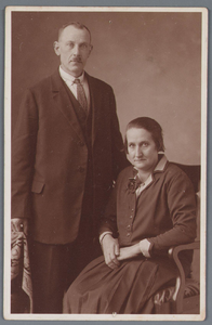 WAT002002664 Foto: Teunis Leeuwerink, geboren op 17-07-1881 te Wormer met zijn vrouw Maartje Exalto, geboren op ...