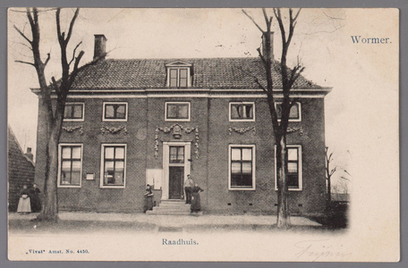 WAT002001525 Het oude raadhuis, gebouwd als koopmanshuis omstreeks 1660.Vanaf 1818 in gebruik genomen als raadhuis.In ...