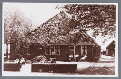 WAT002001928 Boerderij van Ate de Leeuw , laatste boerderij richting Jisp