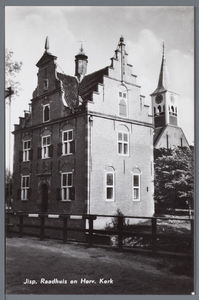 WAT002002710 Het Raadhuis te JispGebouwd in 1650 op grond dat door de gemeente van de kerk was gekocht. Het Raadhuis ...
