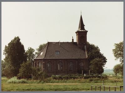 WAT002003012 Kerk van Etersheim, Etersheim nummer 10.Kerk van Etersheim.De eerste kerk van Etersheim is samen met het ...
