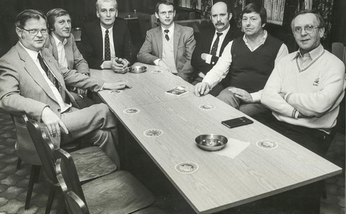 NNC-84-83-01 Het nieuwe bestuur van de St. Jozefvereniging. V.l.n.r. Cor de Boer, Piet Schilder, Cas Klouwer, Wim de ...