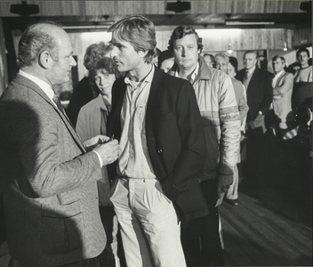 NNC-84-86-01 Afscheidsreceptie in Pius X van kapelaan J. de Boer die 18 jaar in Volendam heeft gewerkt.