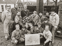 NNC-BM-0184 Leerlingen Bamestraschool adopteren oorlogsmonument