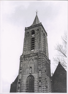 NNC-Mo-0086 De toren van de Grote Kerk wordt na de zomer (van 1996) gerestaureerd