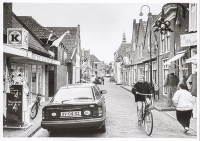 NNC-Mo-0156 Discussie over verkeersoverlast en bereikbaarheid in de binnenstad van Monnickendam
