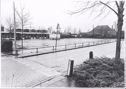 NNC-Mo-0196 Verkeersborden tijdelijk verdwenen maar te hard rijden is nog steeds niet toegestaan