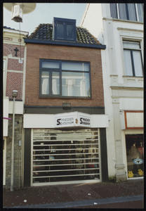 VHP002000009_0061 Schoenwinkel Snieder, voorheen schoenwinkel Wijker