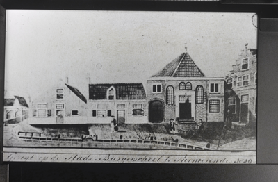 VHP003000079_0009 In 1802 hebben de Hersteld Luthersen zich afgescheiden en een nieuw kerkje gebouwd op de “Baen”. Toen ...