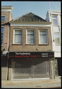 VHP002000009_0027 Filiaal van Ton Kuylenburg. Verkoop van apparatuur van Bang en Olufsen. Voorheen Cor Wouda en ...