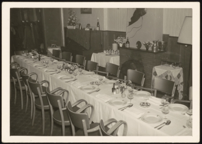 VHP002000017_0095 Café-restaurant Bellevue startte zijn bestaan in 1864 onder de naam “De Stoomboot” en later “De ...