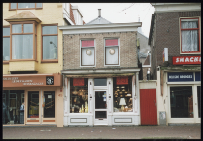VHP002000082_0137 De Westerstraat gaat vanaf de Neckerdijk / Padjedijk naar het Schoolplein en was voor de 16de eeuw de ...