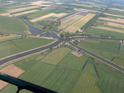 3759 Luchtfoto van Spijkerboor genomen door Kees van der Wildt vanaf +/1 100 meter hoogte