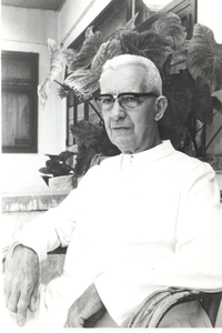WAT006000137 Jan Smit, geboren 11-07-1891, overleden 24-07-1975 Orde SVD missionaris op Flores overleden te Alambua ...