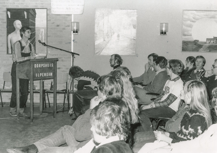 OVI-00000263 Protest bijeenkomst weg met de snelweg Dorpshuis 1980