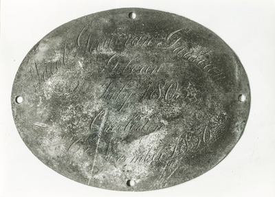 OVI-00000688 openen oude grafkelder. koperen plaat J.G.van Garderen 1803