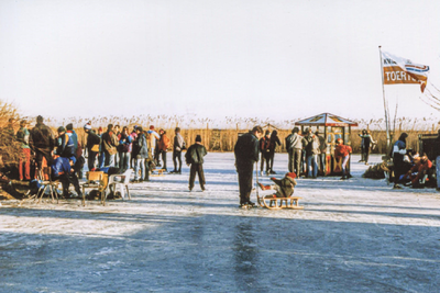 OVI-00000784 Schaatsen, de nieuwe controlepost (kiosk) op Ringvaart