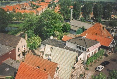 OVI-00002541 foto uit de kerktoren, zicht op de Noord en Aalduikerweg