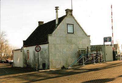 WAT120001357 OQ Dorpsbeelden/OQ D0014 - Februari 2003, brugwachterswoning Purmerbrug.