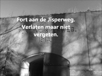 375 Fort aan de Jisperweg, knotten van de knotwilgen c.q. schietwilgen door vrijwilligers van Natuurmonumenten, 2015.