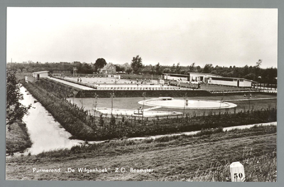 WAT001010755 Zwembad De Wilgenhoek, gebouwd in 1955. Na een brand in juni 2011 is het zwembad geheel afgebroken. Het ...