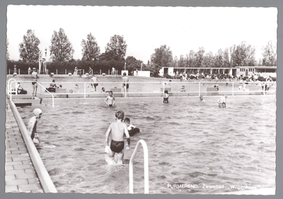 WAT001010759 Zwembad De Wilgenhoek , aangelegd in 1955. Na een brand in juni 2011 is het zwembad geheel afgebroken. Het ...