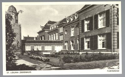 WAT001012524 St. Liduina ziekenhuis, met binnentuinHet gebouw aan de Emmakade is in 1912 gebouwd onder architectuur van ...