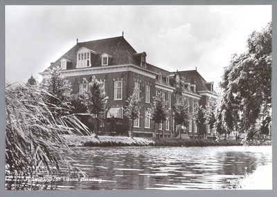 WAT001012530 St. Liduina Stichting. Gebouwd in 1912 door de Purmerendse aannemer N.J.H.Groenewegen onder architectuur ...