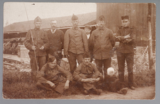 WAT001013204 Mobilisatie 1914 - 1918.Groepsportret van een aantal soldaten.