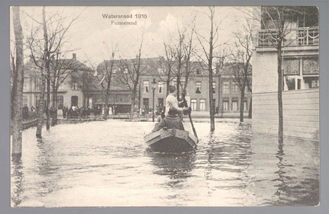 WAT001013243 Als gevolg van een zware noordwester storm brak in januari 1916 de Waterlandse Zeedijk tussen Monnickendam ...