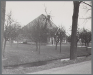 WAT001000028 Stolpboerderij aan de Hobrederweg te Beemster.