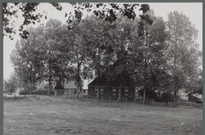 WAT001000408 Stolpboerderij aan de Westdijk nummer 35.