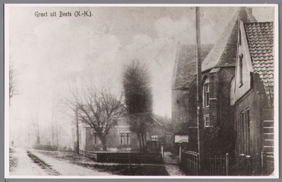 WAT001000644 Aanzicht op een deel van de Kerkebuurt rond 1920.