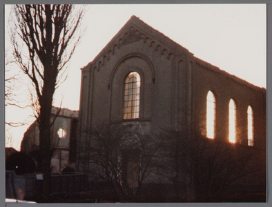 WAT001001111 Afbraak pastorie en doopsgezinde kerk.Gebouwd in 1864, gesloopt in februari 1987.