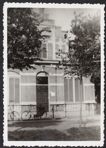 WAT001001217 Het oude gemeentehuis op De Noord in Ilpendam.