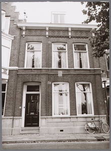 WAT001003148 Julianastraat met huisnummer 24, bouwjaar 1910.Bewoond door Mevrouw Hapkes-Boon.