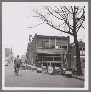 WAT001003428 Bouw autowasserette van de familie Gouda.