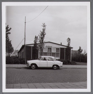 WAT001003495 Het Wherehuis doet tijdelijk dienst als kerk voor de Ned. Herv. gemeente.