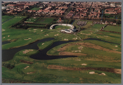 WAT001004591 Golfbaan. Golfclub BurgGolf Purmerend is een Nederlandse golfclub, opgericht in 2001. De leden spelen op ...