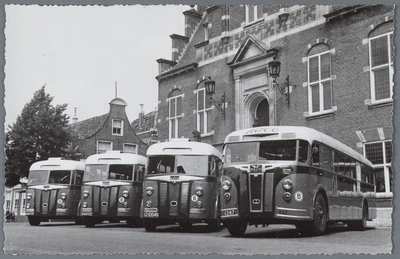 WAT001005083 Naco busvervoer, ze reden met het merk Volvo - Kromhout - Leyland.