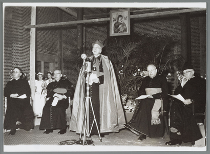 WAT001015810 Predikatie von Kerkebaum, monseigneur J. Stuiberts en bisschop Narlem.