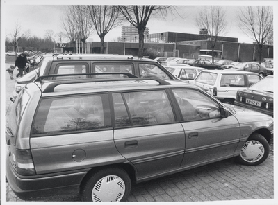 WAT003000735 Parkeerterrein Wilgenhoek door bezoekers korfbalvereniging BEP