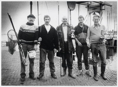 WAT003002859 Foto: Vislust werd winnaar van de NNC- viswedstrijd in Monnickendam. Het team bestond uit N. Groote, W. ...
