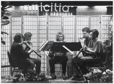 WAT003003332 Foto: het blaaskwintet van Amicitia opende op zondag 7 oktober 1990 het gewestelijke solistenconcours in ...