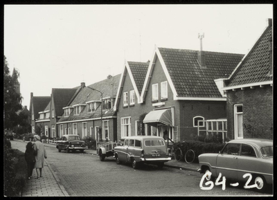 WAT050000718 Panden aan de Burgemeester Versteegstraat, westzijde. Fotoverkenning Binnenstad 1964-1965, nr. G4-2