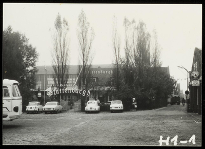 WAT050000734 Gezicht vanaf de Haringburgwal op de Havenstraat en Stuttenburgh. Fotoverkenning Binnenstad 1964-1965, nr. H1-1